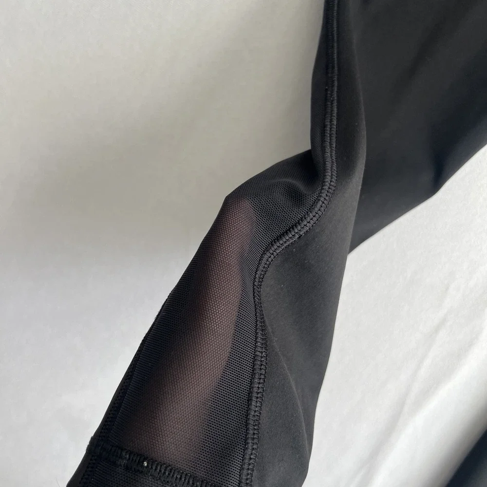 Lululemon Leggings Womens Size 6 Train Times High Rise Crop‎ 21